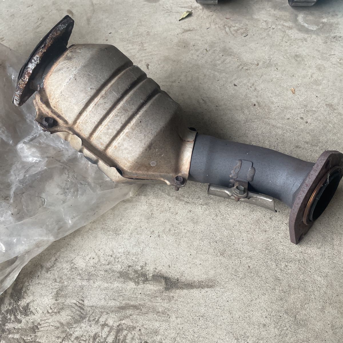 APEXメタルキャタライザーJZX90マーク2チェイサークレスタスポーツ触媒