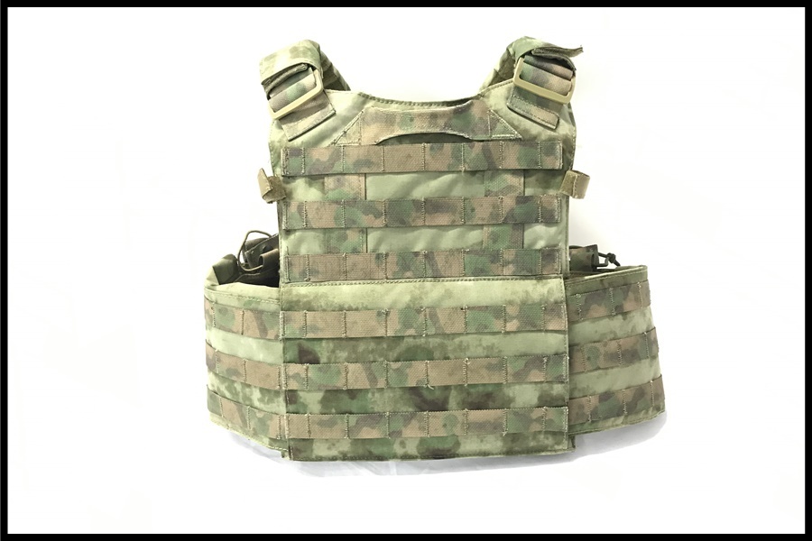 FG プレートキャリアの通販 a－tacs fg A-TACS プレートキャリア FLYYE
