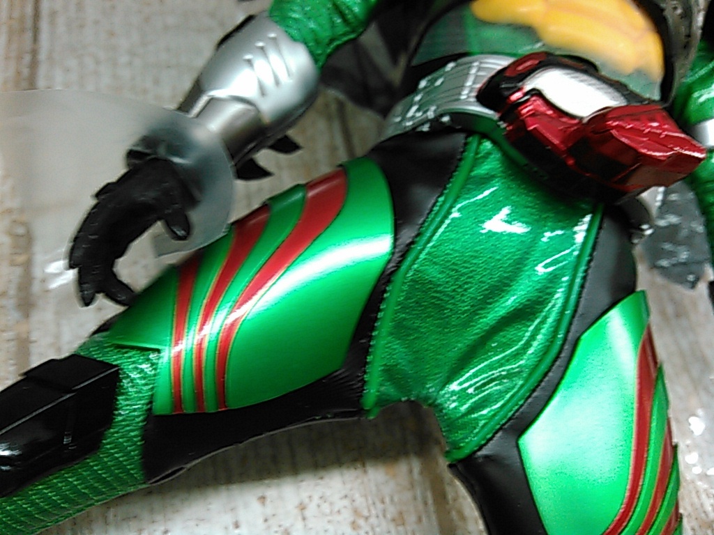 Hc3789-098♪100メディコム・トイ RAH GENESIS 仮面ライダー