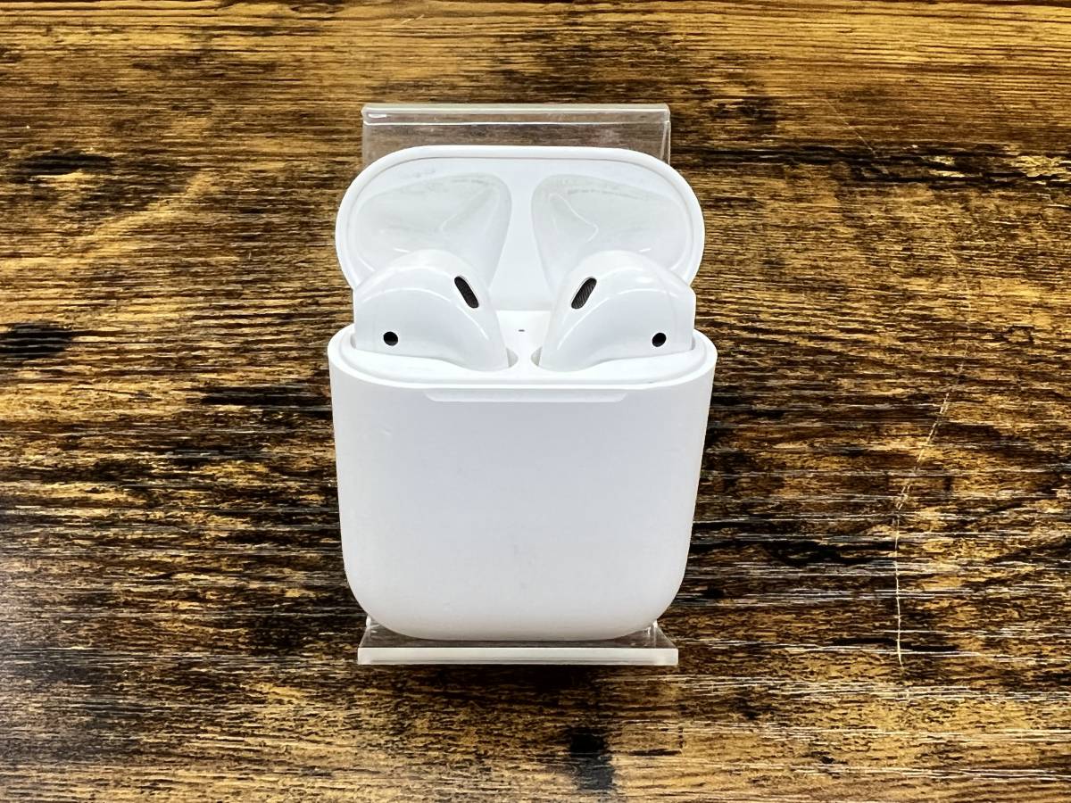 セール，正規品 Apple/アップル【 AirPods/エアポッズ A1523 A1722 A1602 】ワイヤレスイヤホン Bluetooth