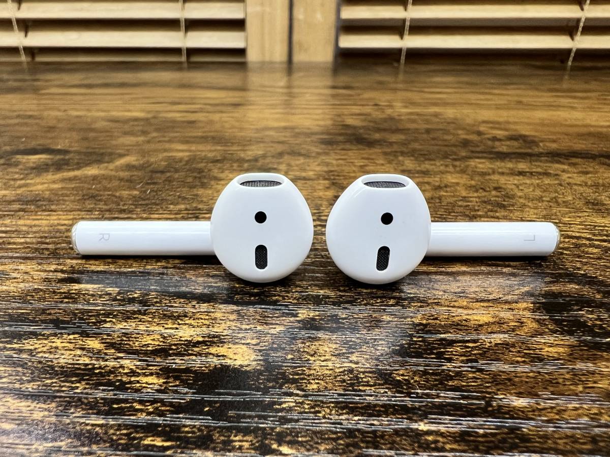 セール，正規品 Apple/アップル【 AirPods/エアポッズ A1523 A1722 A1602 】ワイヤレスイヤホン Bluetooth