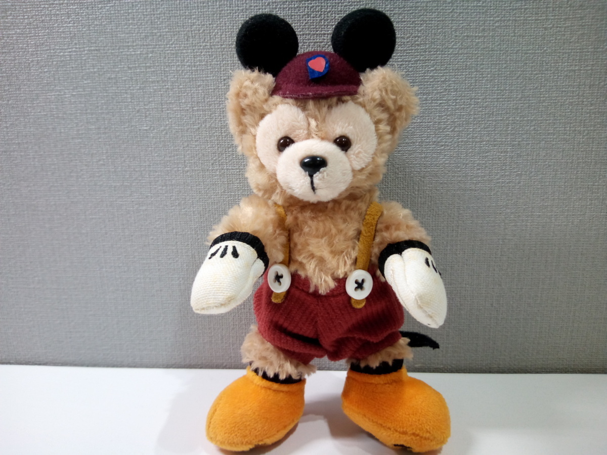 ディズニー Tdr ディズニーシー15 ダッフィー ぬいぐるみバッジ ハロウィン 3k14 60 ディズニー 売買されたオークション情報 Yahooの商品情報をアーカイブ公開 オークファン Aucfan Com