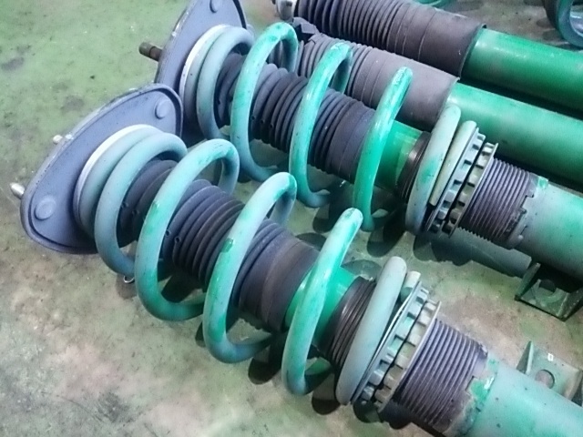 ホンダ ステップワゴン RK1 RK5 車高調 TEIN STREET ADVANCE DAMPER