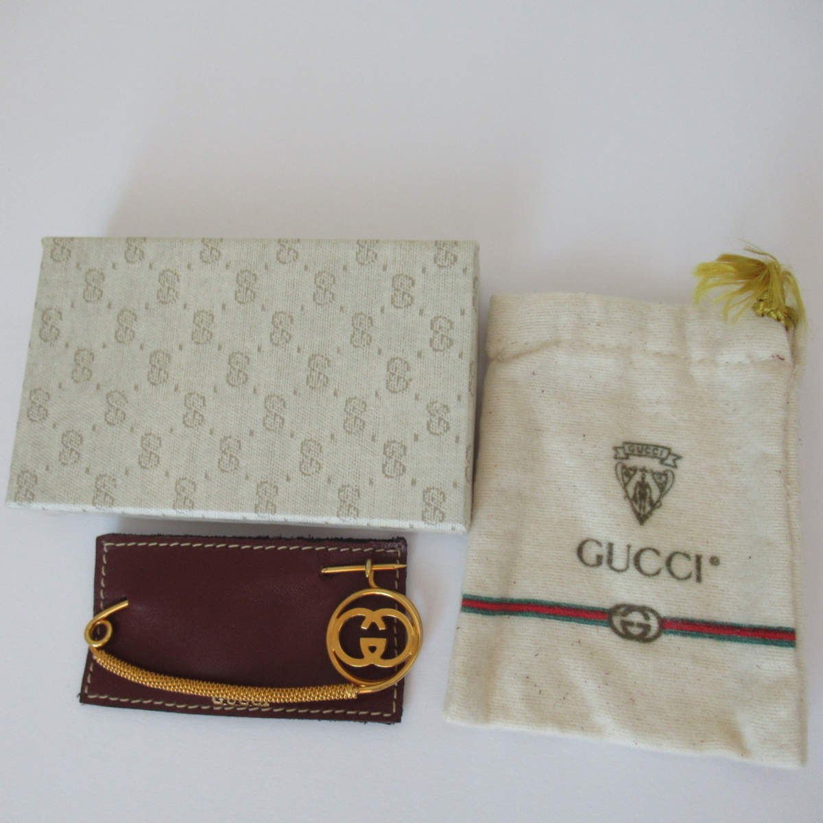GUCCI グッチ - Etsy 日本 ラペルピン ピンブローチ ピンズ インター