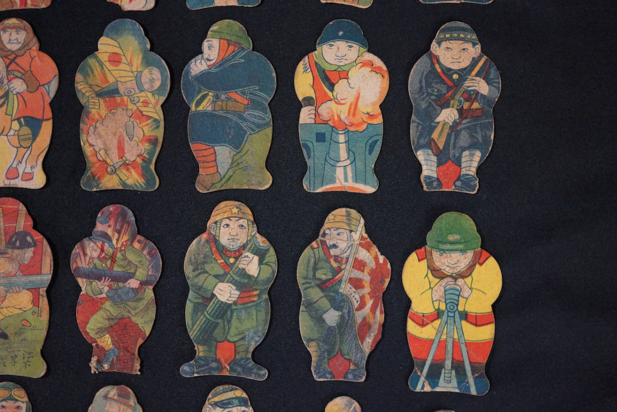 【戦後】進駐軍&陸・海・空軍人めんこ 昭和めんこ 面子 メンコ 戦後】進駐軍&陸・海・空軍人めんこ 昭和めんこ 面子 メンコ