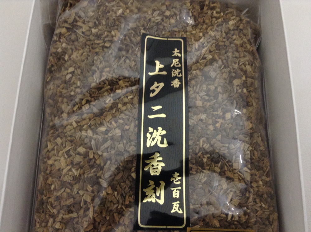 定番人気，安い 佐藤仏 上 タニ沈香刻み 100ｇ 精華堂(線香)｜売買されたオークション情報、yahooの商品情報をアーカイブ公開 - オークファン 線香