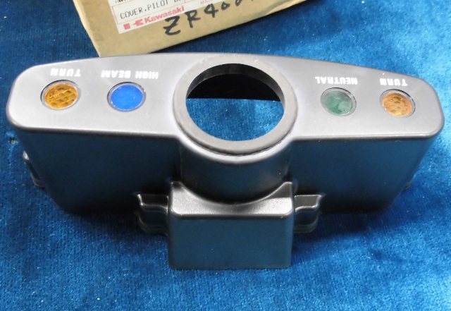 カワサキ ゼファー400 インジケーターカバー 新品 14024-1853 ゼファー 