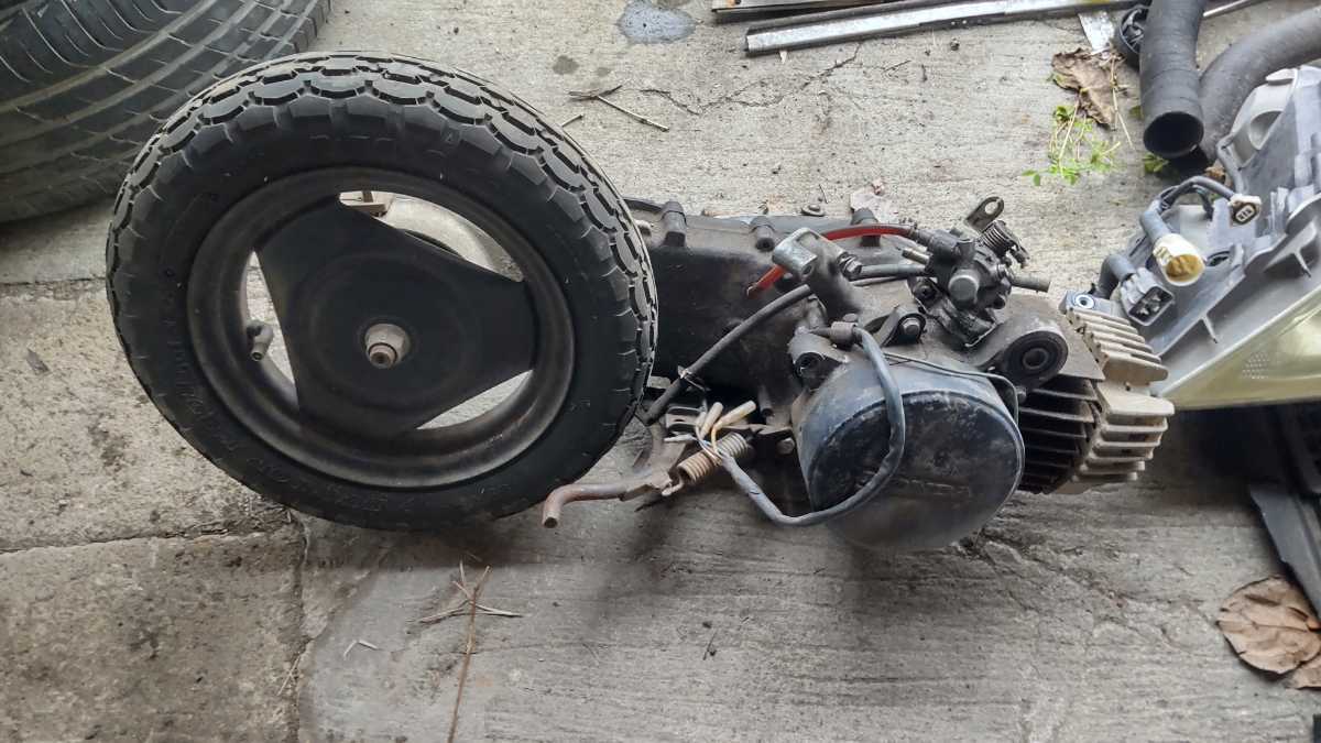 ホンダ モトコンポ AB12 AB12E エンジン ホイール付(エンジン本体