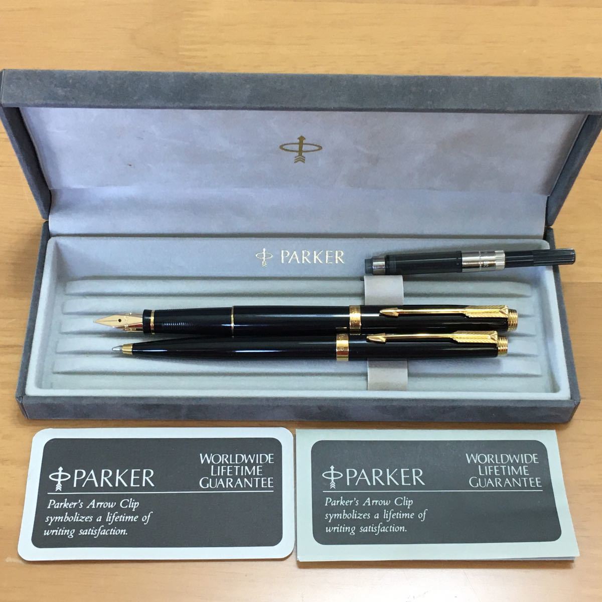 PARKER 75 BLACK Lacqer 万年筆・ボールペン 字幅F コンバーター付き