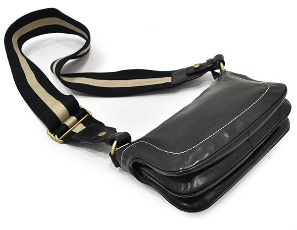 定価5.7万円 イタリア製 バリー【BALLY】トレインスポッティング
