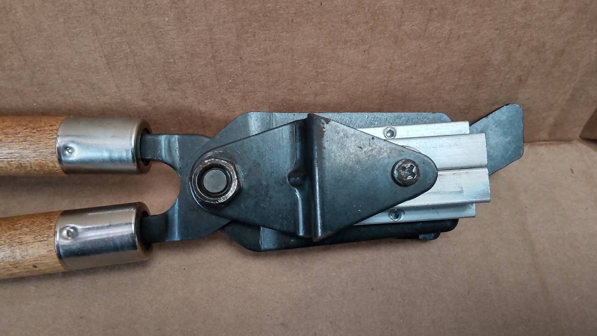 中古 リー サボット鋳型 12番 LEE PRECISION 7/8Oz Slug Mold 