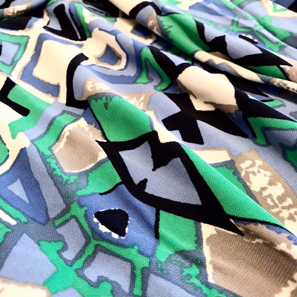 【美品】 MARELLA ワンピース　上品　幾何学柄　Max Mara MARELLA MaxMara 幾何学模様 カシュクールワンピース ラップ風