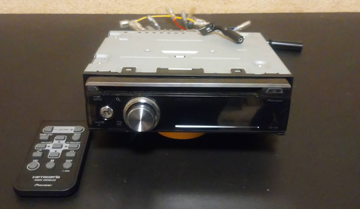 【HOT，最新作】 carrozzeria カロッツェリア DEH-7100 CD Bluetooth リアUSB(カロッツェリア)｜売買されたオークション情報、yahooの商品情報をアーカイブ公開 - オークファン カロッツェリア