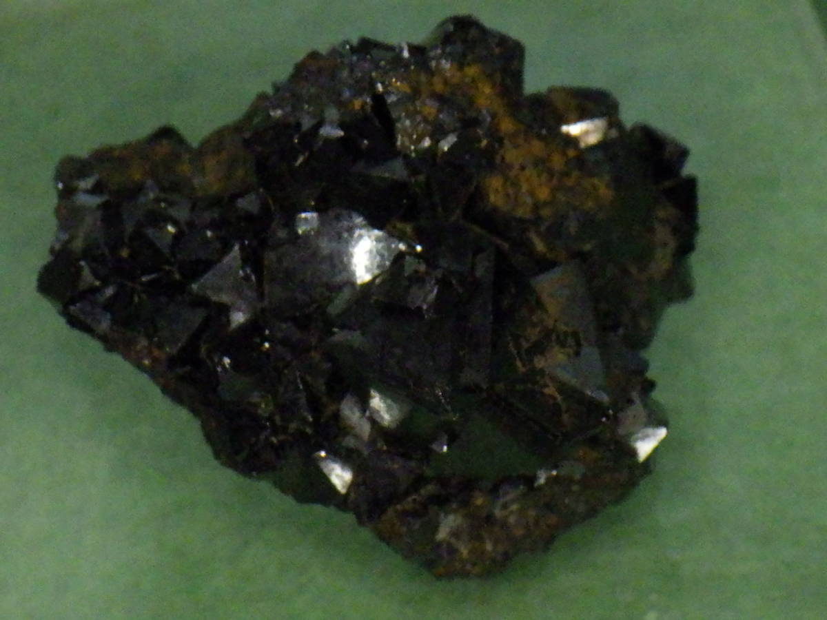 磁鉄鉱結晶 栗生鉱山 長野県 国産鉱物