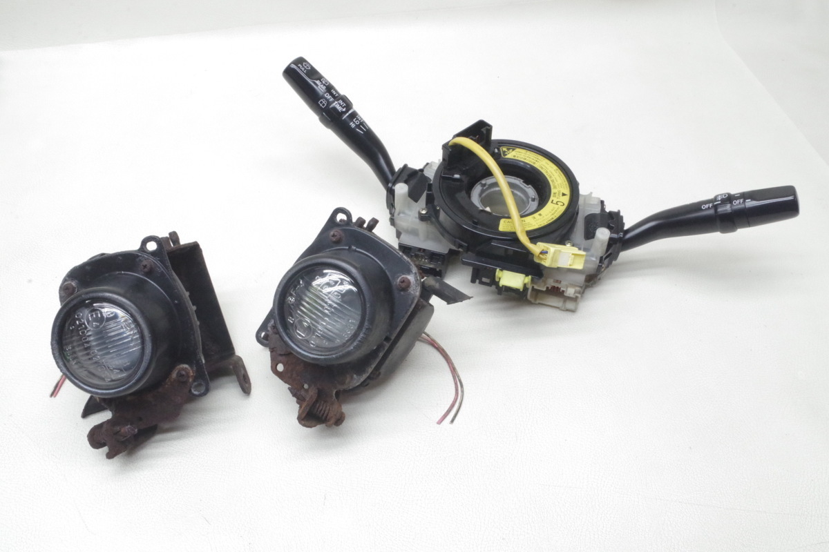 RZN185W ハイラックスサーフ SSR-X H11年 Fバンパー 純正 H3