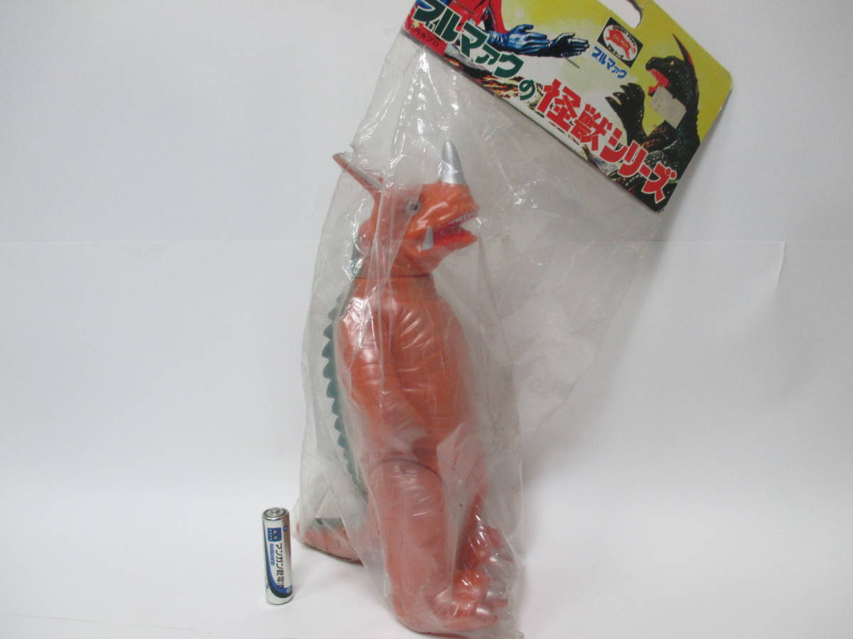 ビークラブ／ブルマァク復刻版怪獣シリーズ ネロンガ ソフビ