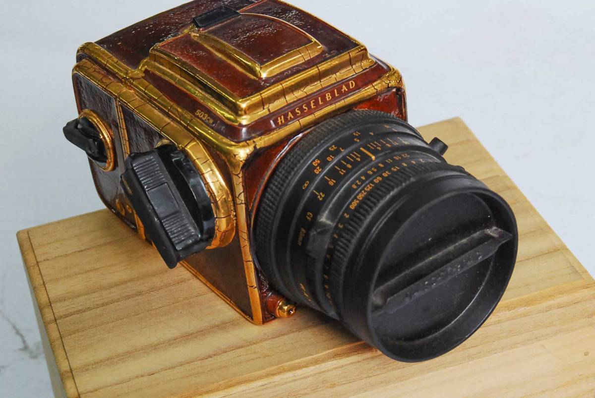 ハッセルブラッド 置物 503CW CF80mm F2.8 陶器 ハッセルブラッド 503CW CF80mm F2.8 HASSELBLAD 置物 陶器 CW. 0