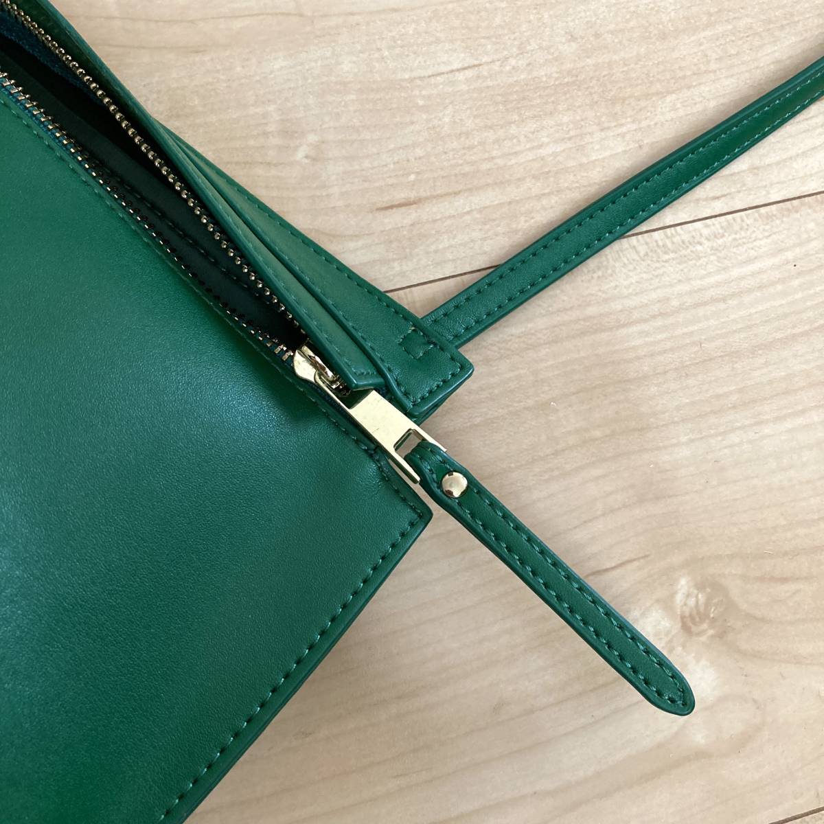 特売割30% セレクトショップ◇カラーショルダーバッグ. グリーン