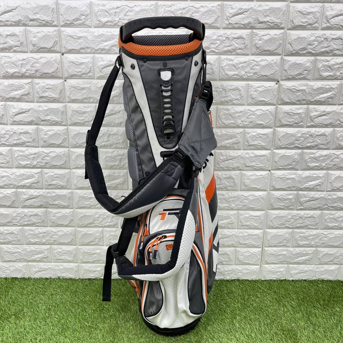 美品 テーラーメイド スタンド キャディバッグ 軽量 taylormade 