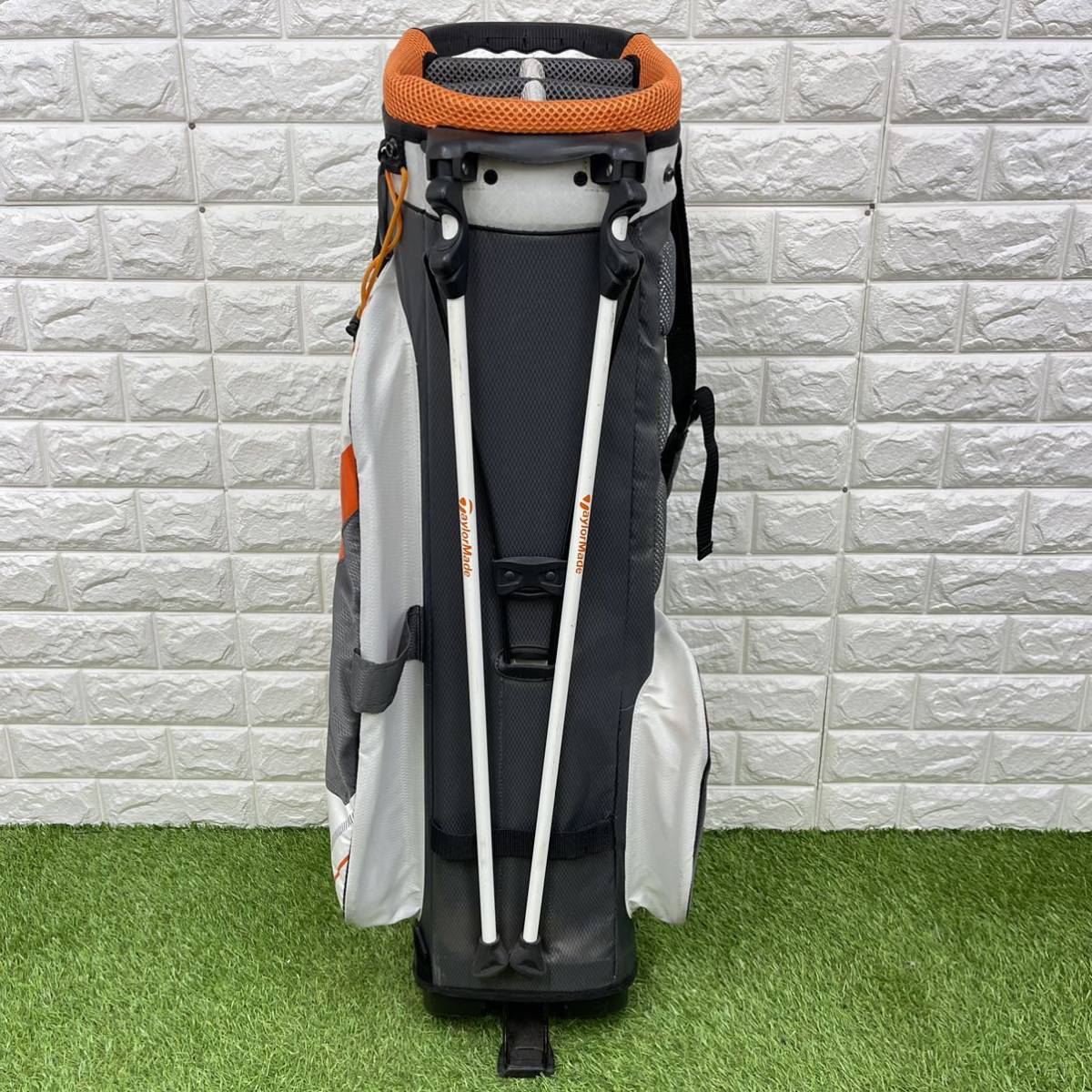 美品 テーラーメイド スタンド キャディバッグ 軽量 taylormade 