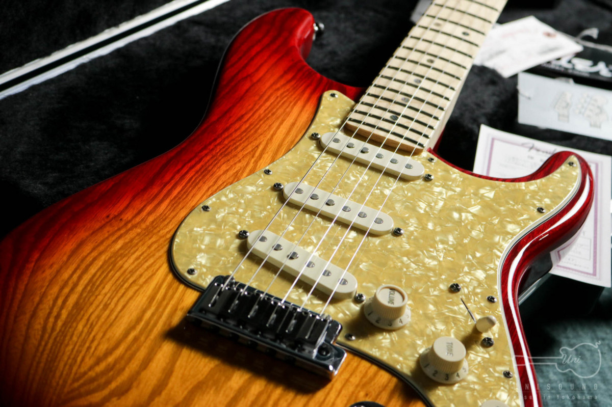 送料無料!!】ギター Fender American Deluxe Stratocaster ASH ACB/M 