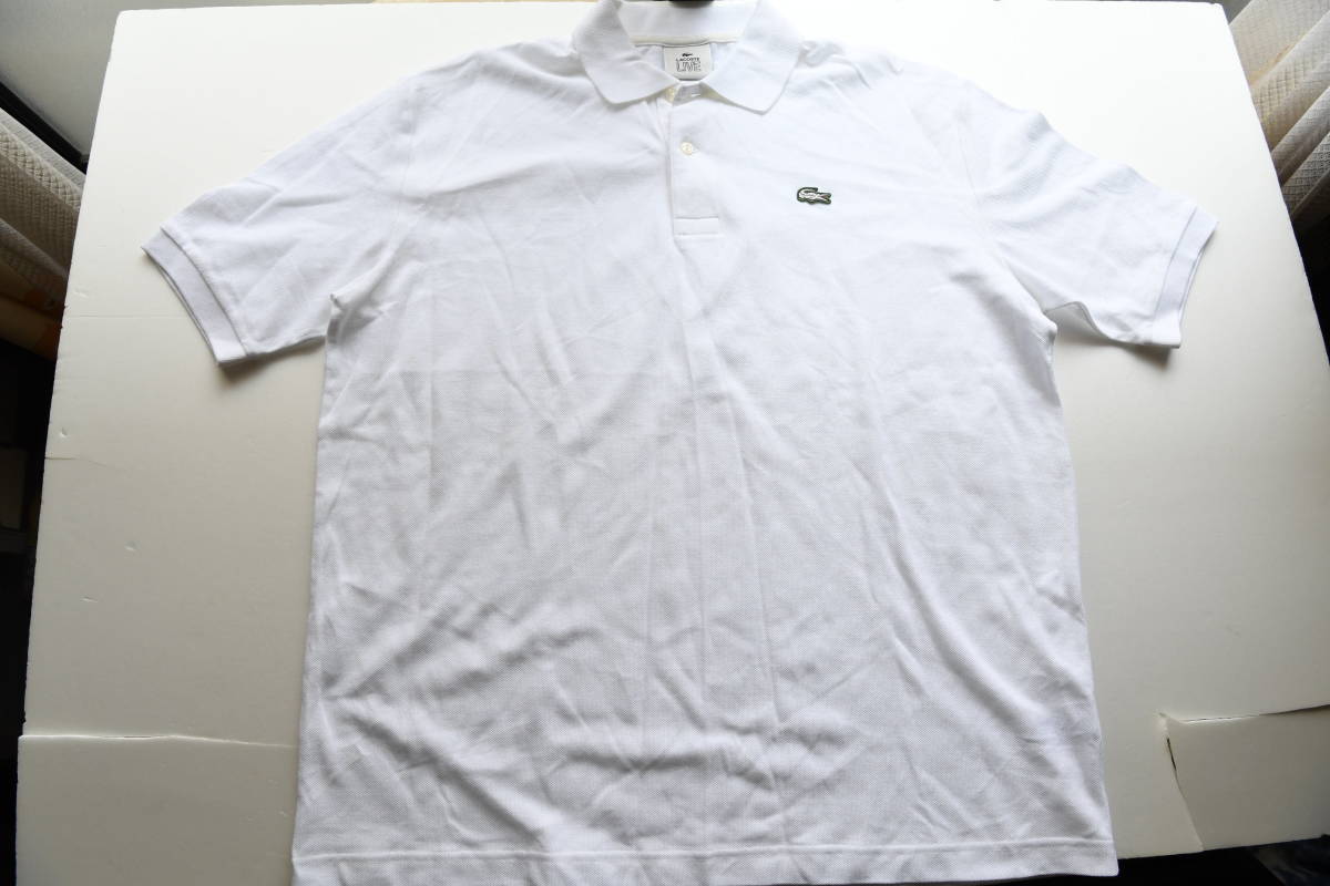 LACOSTE ポロシャツ L!VE ラコステ - 半袖 LIVE ラコステライブ ライブ L.12.64 0 6つボタン L!VE（ラコステライブ）の「ラコステライブ ネイビー L1264AL L!VE」のアートなプリントが目を引くコラボ