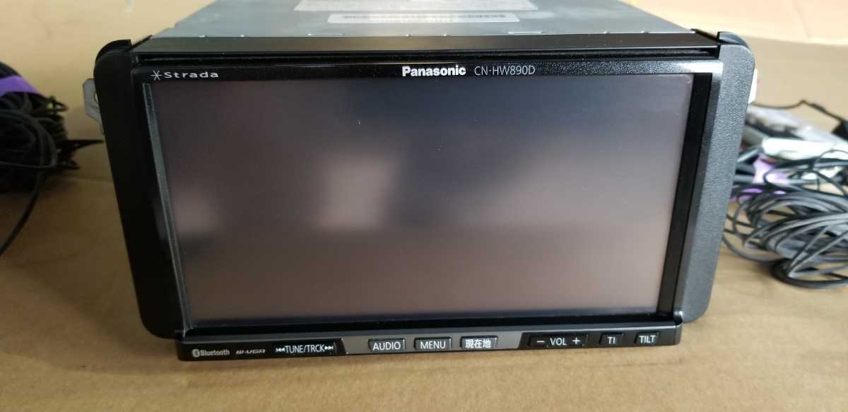 美品 パナソニック高性能ストラーダHDDナビ CN-HW890D /Bluetooth内蔵 