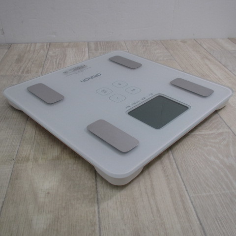 体重体組成計 カラダスキャン オムロン | KRD-703T 月額2,980円