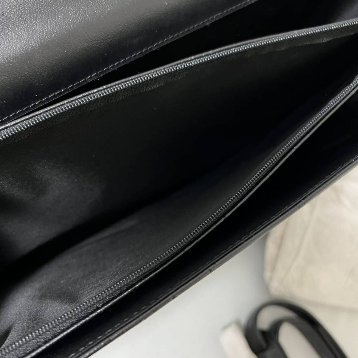 未使用品【高級皮革】オーストリッチレザー/本ダチョウ革 ゴールド金具 