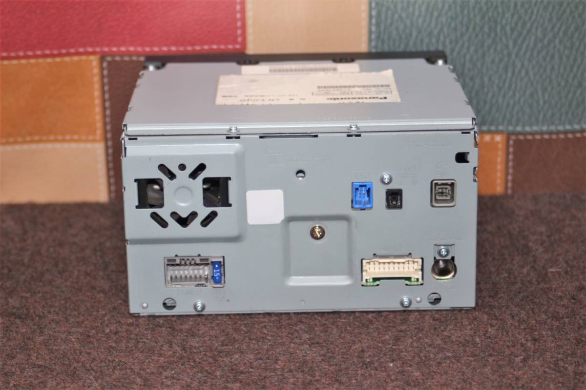 2014年版地図☆Panasonic Strada メモリーナビ CN-E205D USB・ワンセグ