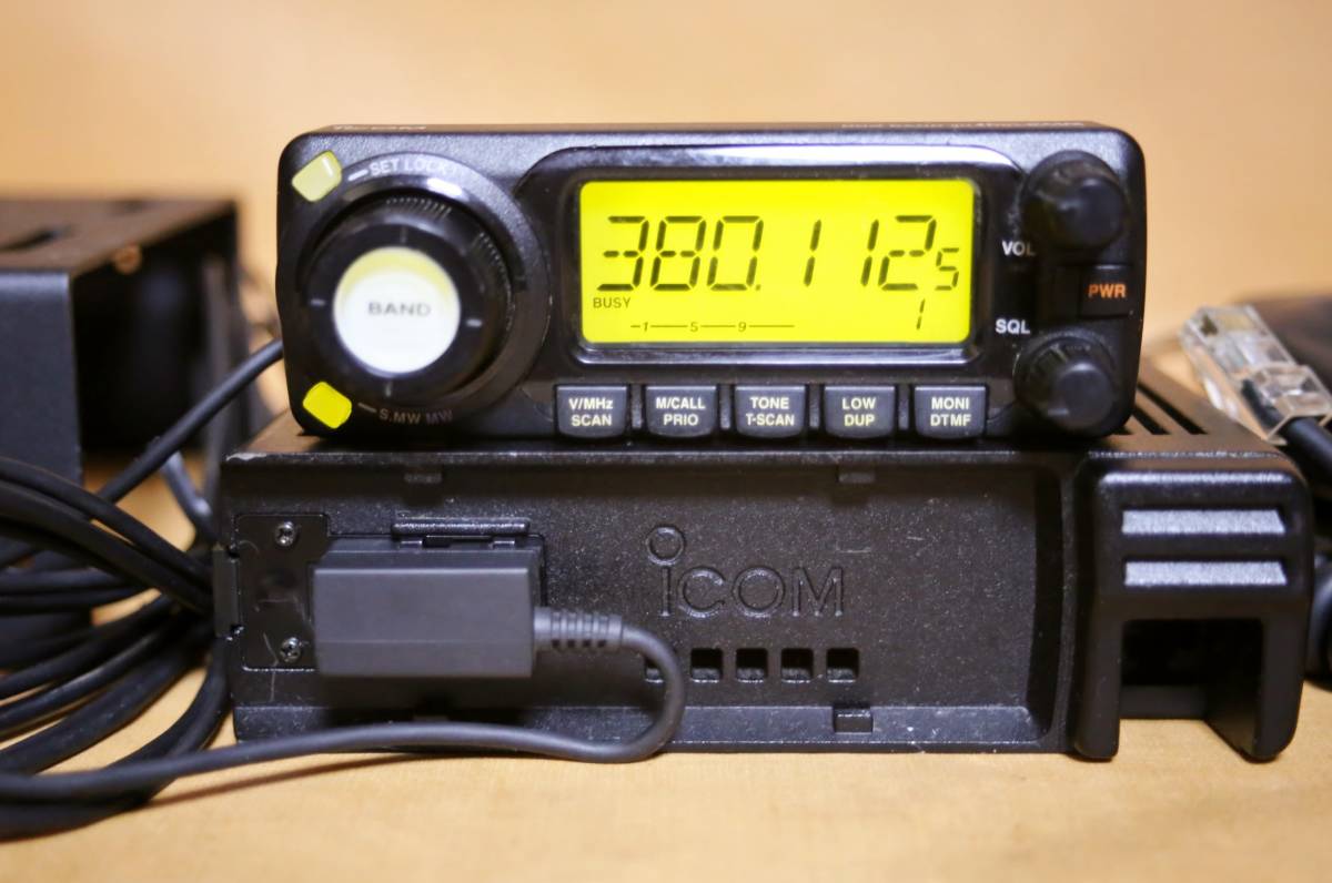 □中古品□ ICOM IC-208D 50w機 ICOM IC-208D 50w機 アイコム ICOM