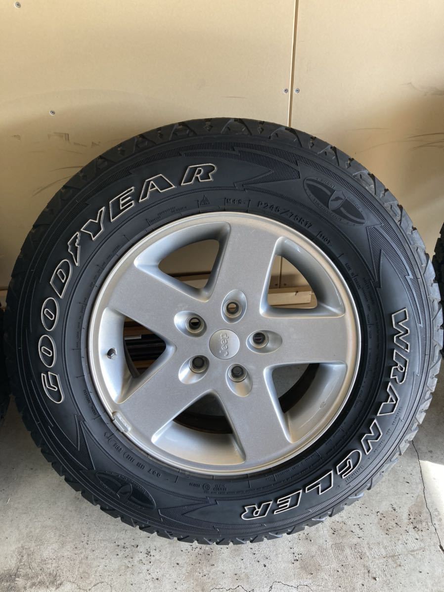 JEEP ラングラー純正 ☆ 245/75R17 2016年製造 タイヤホイール 4本 