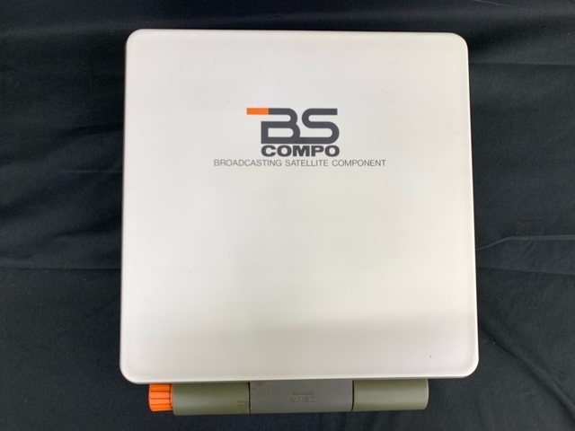 ナショナル チューナー体型フラットアンテナPAH330 BSアンテナ