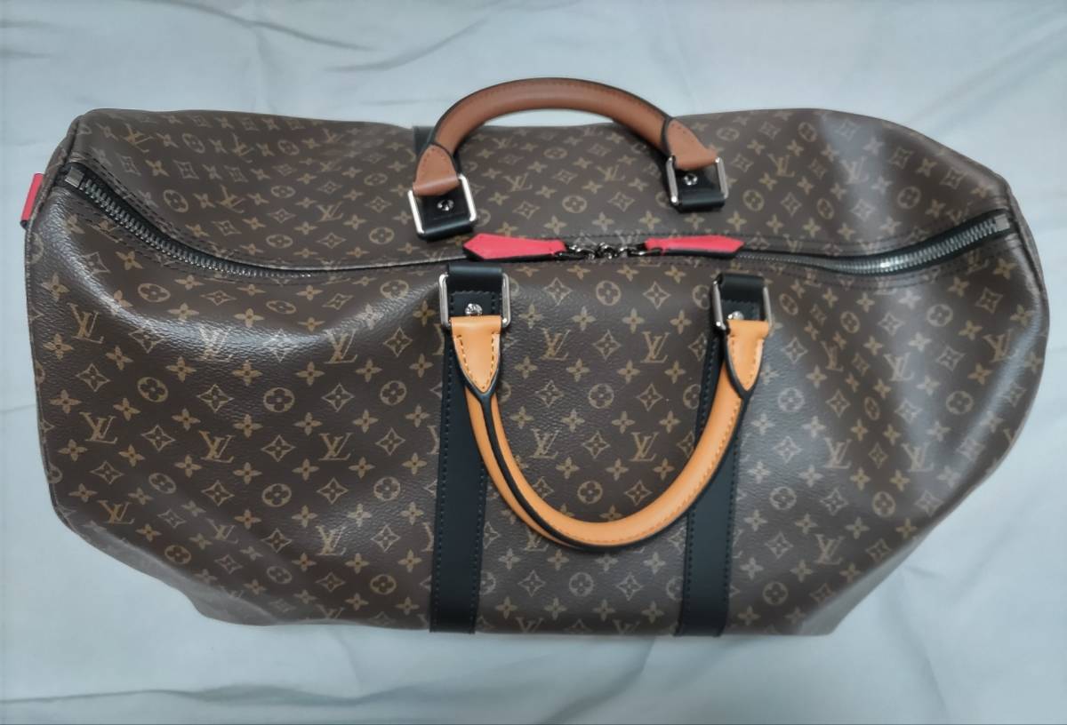 LOUIS VUITTON M56855 モノグラム キャンバス キーポル バンドリエール