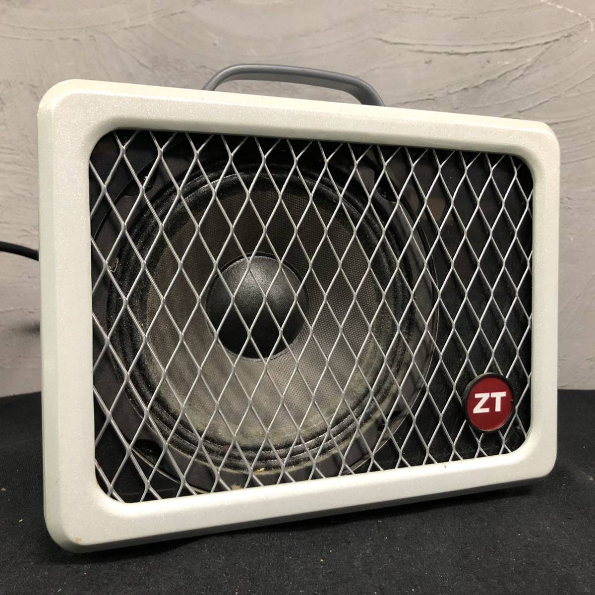 C-4-re ZT AMP LBG1S Lunchcbox 音出し良好 ギターアンプ ランチ C-4-re ZT AMP LBG1S Lunchcbox 音出し良好 ギターアンプ ランチ