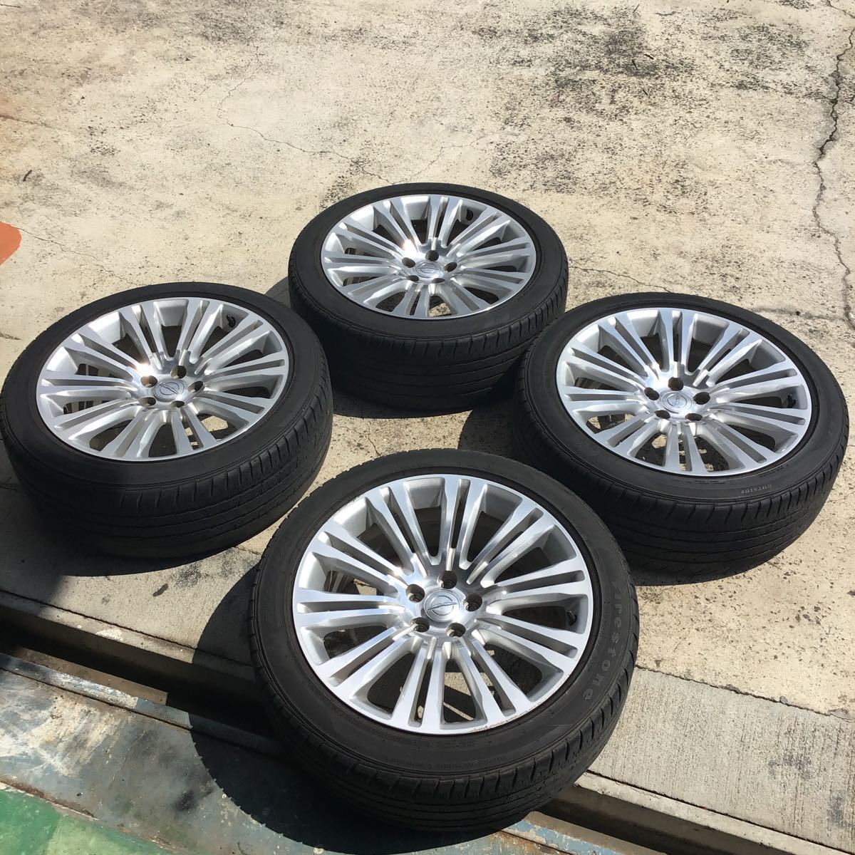 クライスラー 20インチ ホイール 純正 クライスラー・300C パーツ 