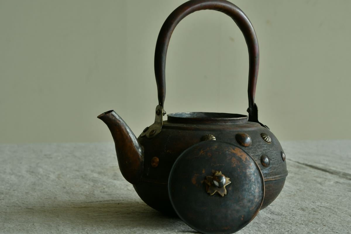 骨董品】銅瓶 水注 煎茶道具 茶道具 茶器 アンティーク レトロ 古銅 唐