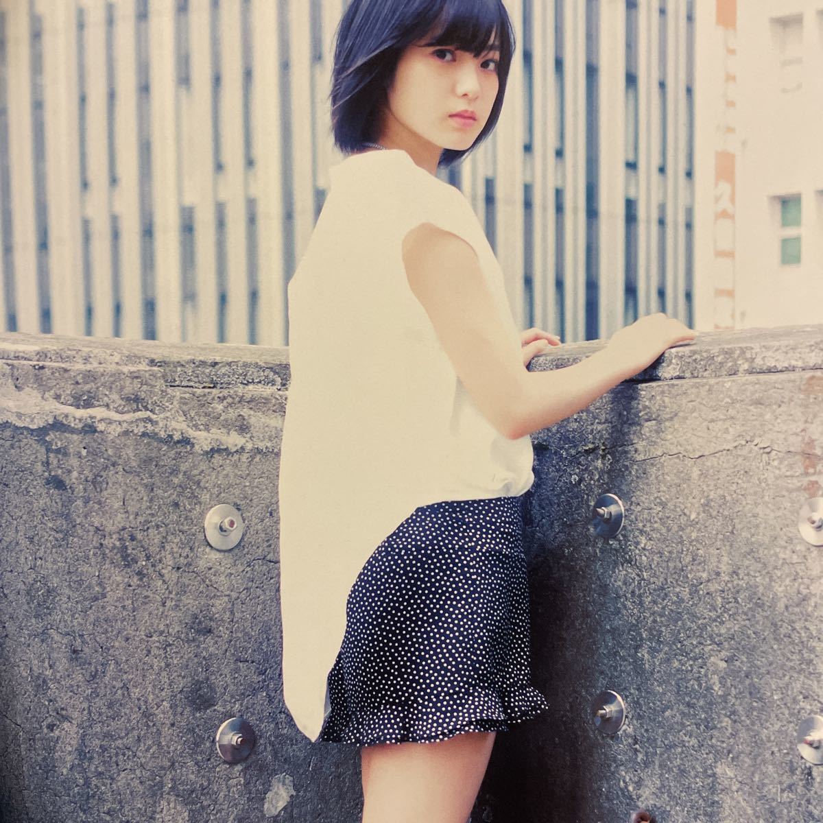 アイドル雑誌 平手友梨奈 欅坂46 特大ポスター付き 乃木坂46 梅澤美波 大園桃子 伊藤寧々ビキニ初グラビア 太田夢莉 水着美少女(乃木坂 ...