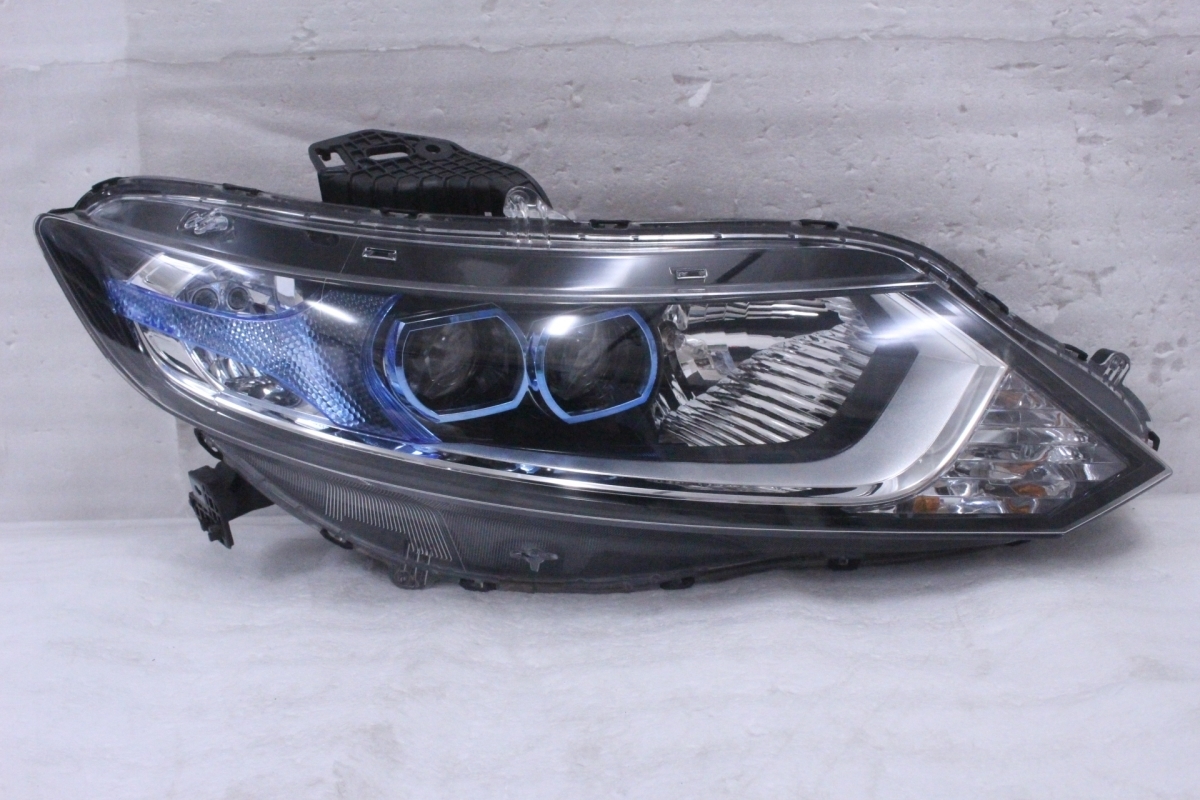 m*u様 デリカ D5 HID ヘッドライト シーケンシャルウインカー ジャンク