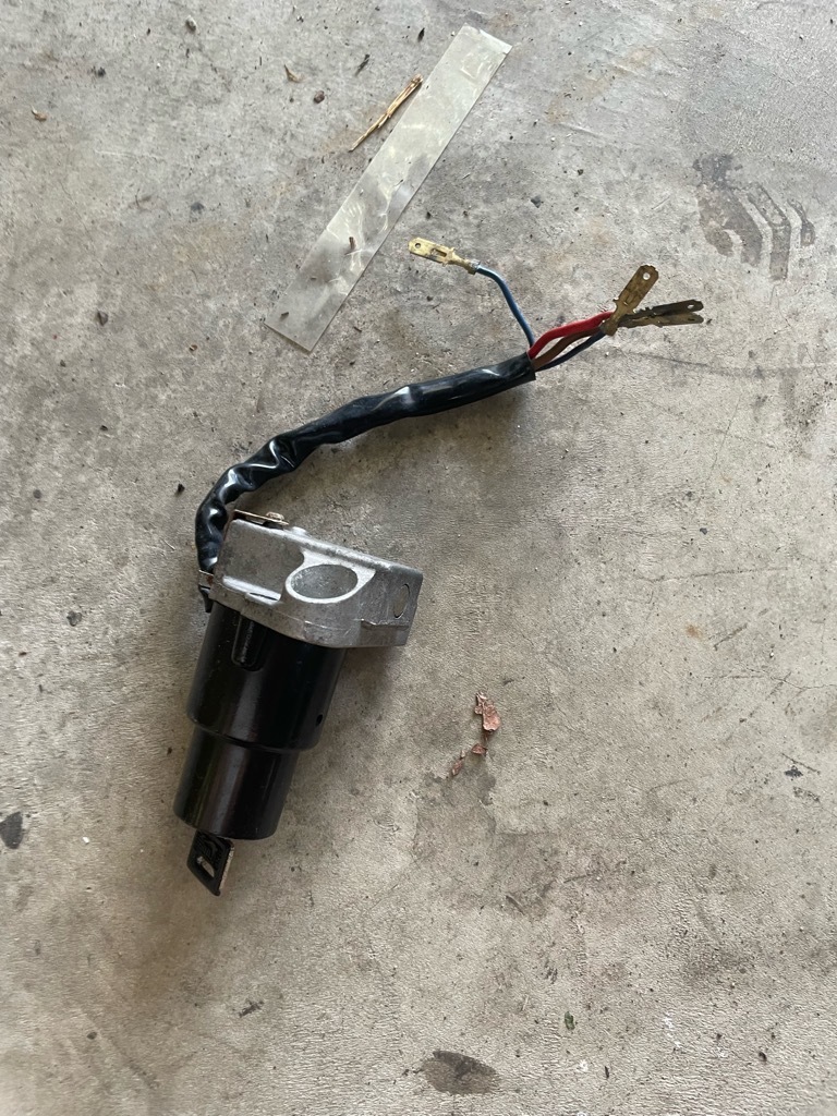 XJ 400 550 社外 メインキー ハンドルロック可能 検)cb t cbr 250 400