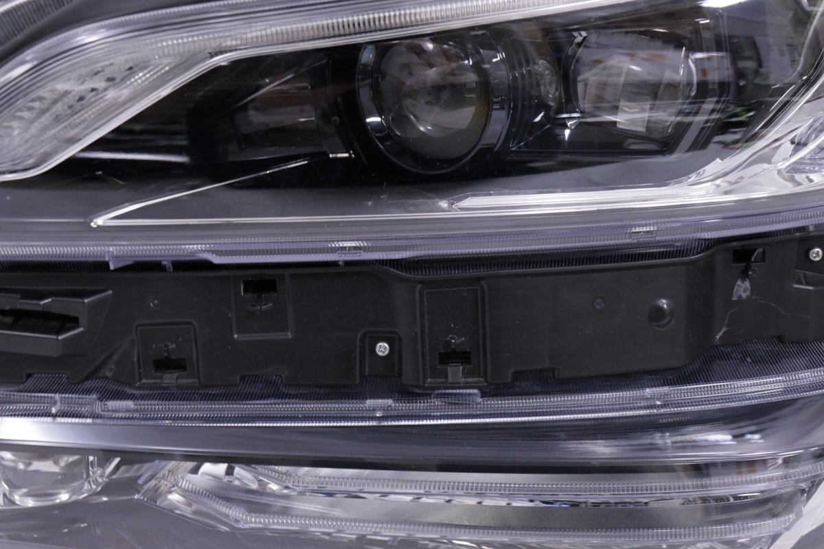 202-1274-B☆美品 LED☆30 ヴェルファイア HV☆左ヘッドライト