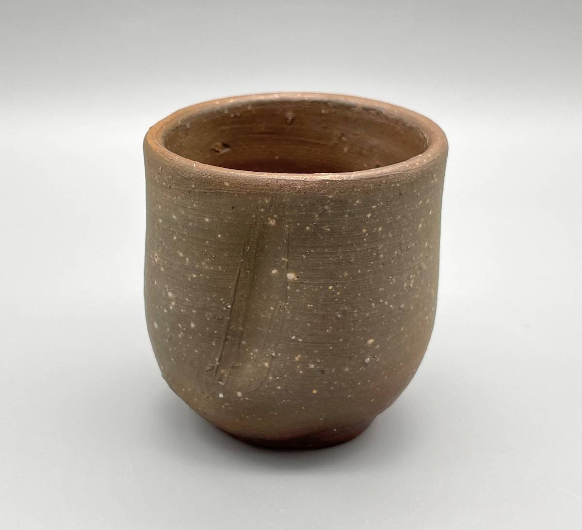 人間国宝 藤原啓 共箱 酒器 ぐい呑 酒杯 作 備前焼 共布 ぐい呑の中古