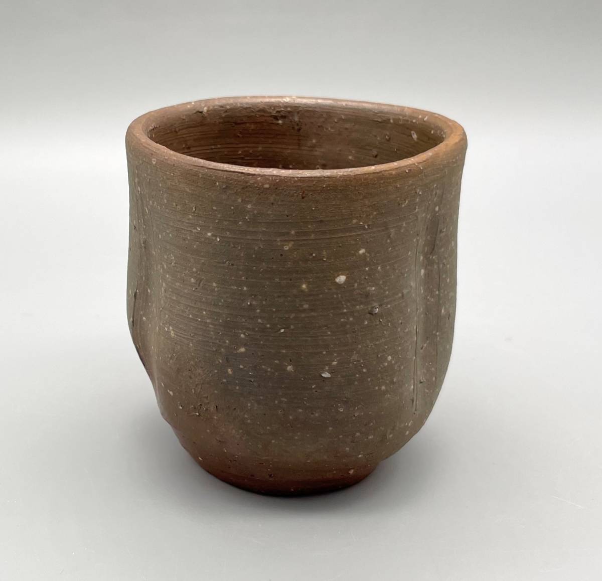 人間国宝 藤原啓 共箱 酒器 ぐい呑 酒杯 作 備前焼 共布 ぐい呑の中古