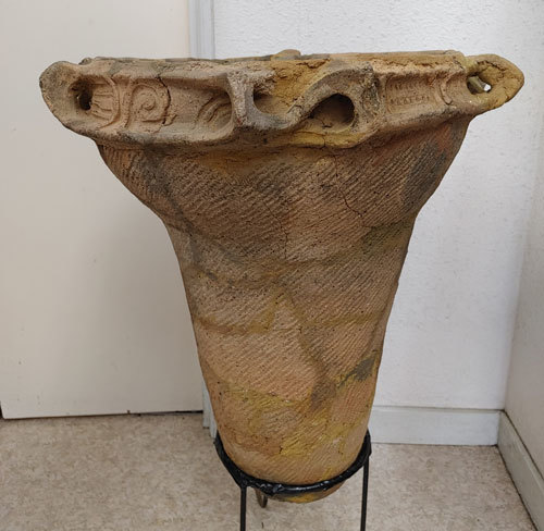 縄文期 伝新潟県魚沼郡出土 高さ45ｃｍ 大木式系 大型深鉢土器 ③