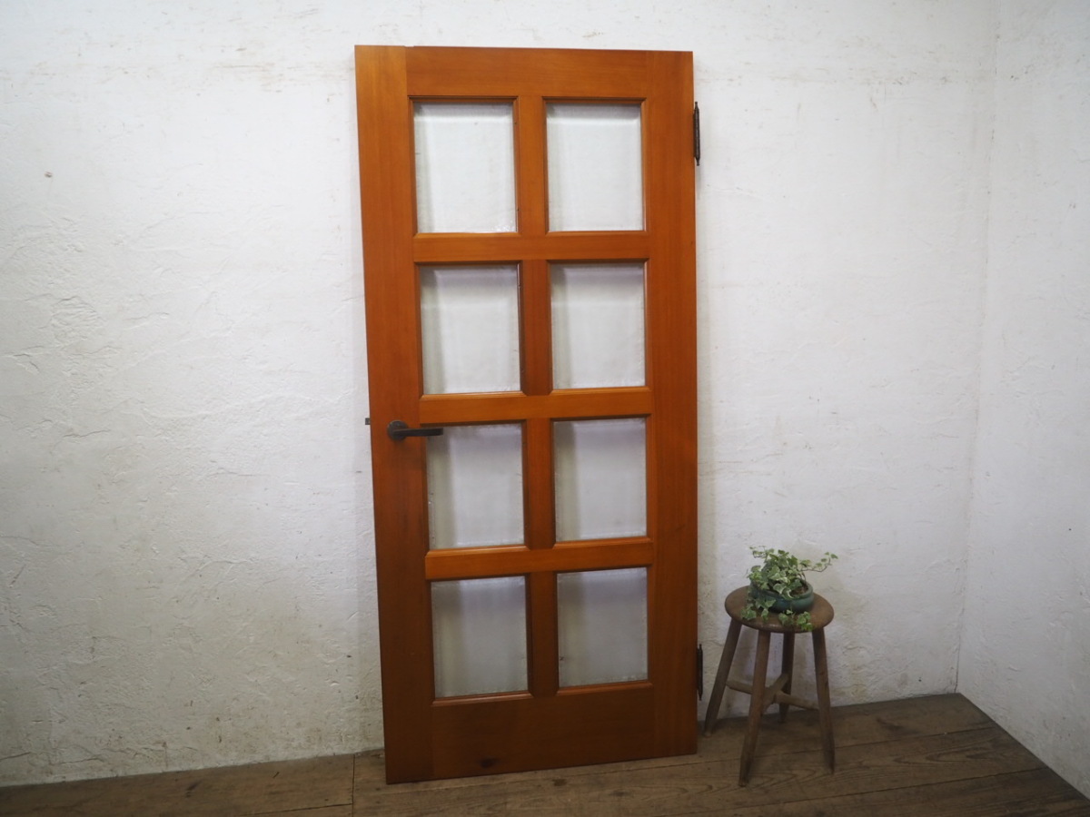  タA0045 5 H179 5cm&times;W81cm ヴィンテージ 重厚な造りの大きい古い木製ドア 洋室 建具 カフェ 純喫茶店 無垢材 レトロモダンL下(建具)｜売買されたオークション情報、yahooの商品情報をアーカイ 建具