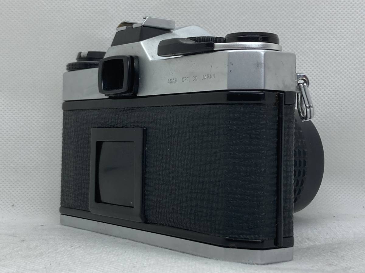 ペンタックス Pentax KX 35mm Film Camera + SMC 50mm F1.4 標準レンズ