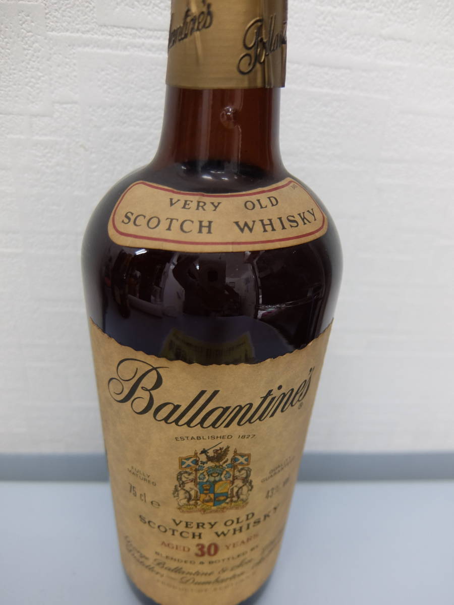 バランタイン 30年　very old Scotch whisky 木箱 バランタイン 30年 very old Scotch whisky 木箱 Ballantines