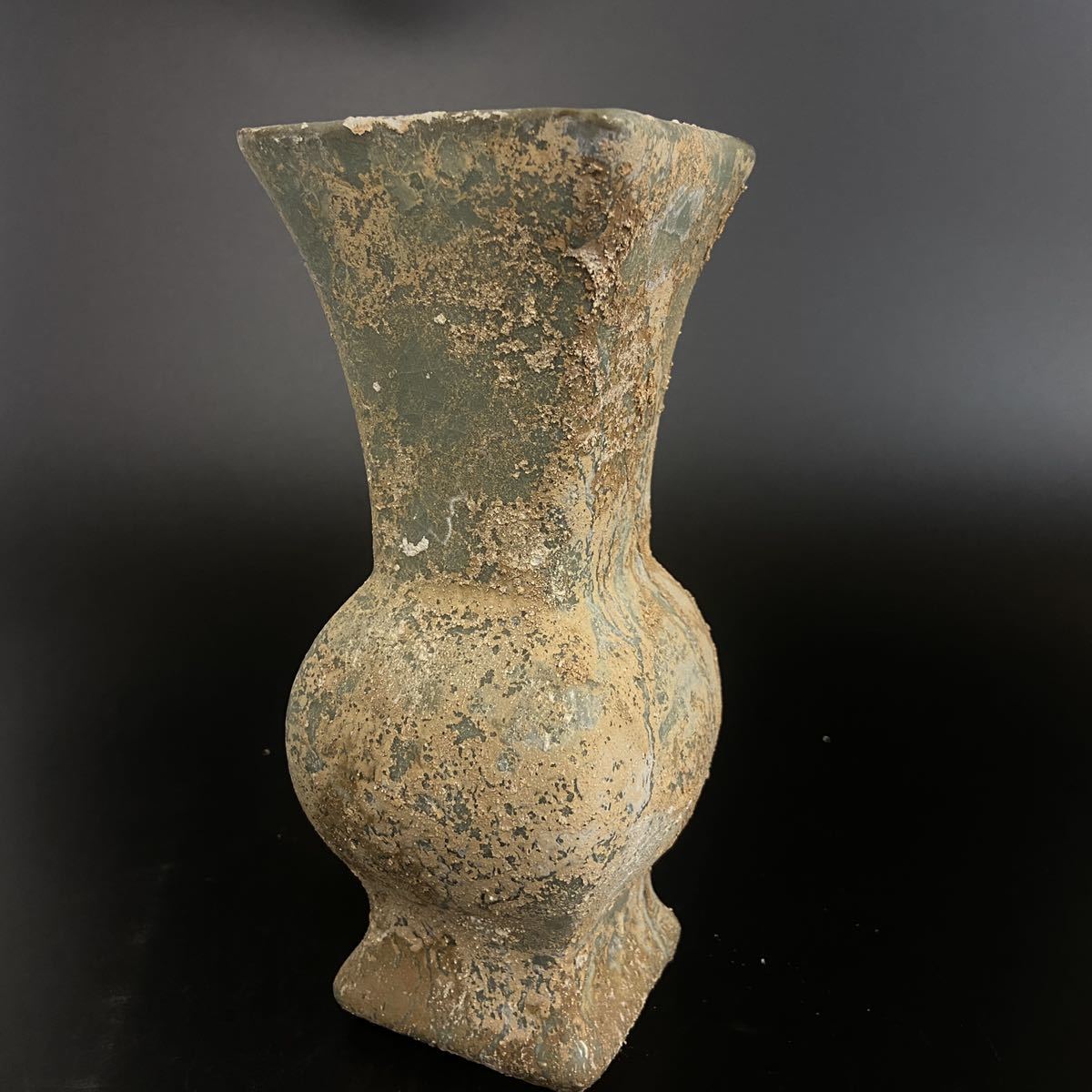 中国 古美術 元 宋 龍泉窯 官窯 青磁 花瓶 置物 古玩 工芸品