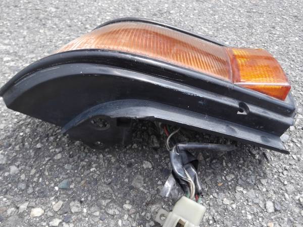 ★ＡＥ86★レビン★左　コーナーランプ★ウィンカー_3