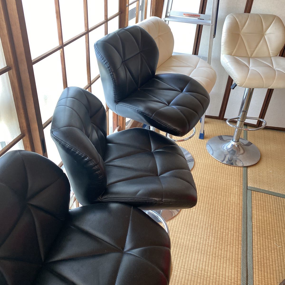 カウンターチェア レザー 黒脚タイプ - WY-523 2脚セット 厨房 ｜ハイ 